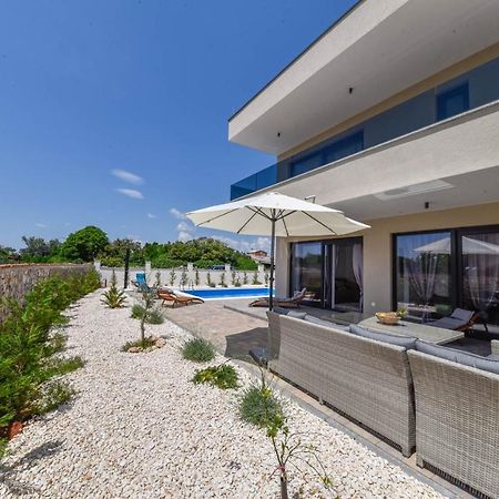 Villa Adriatic Sunrise ชิเบนิก ภายนอก รูปภาพ